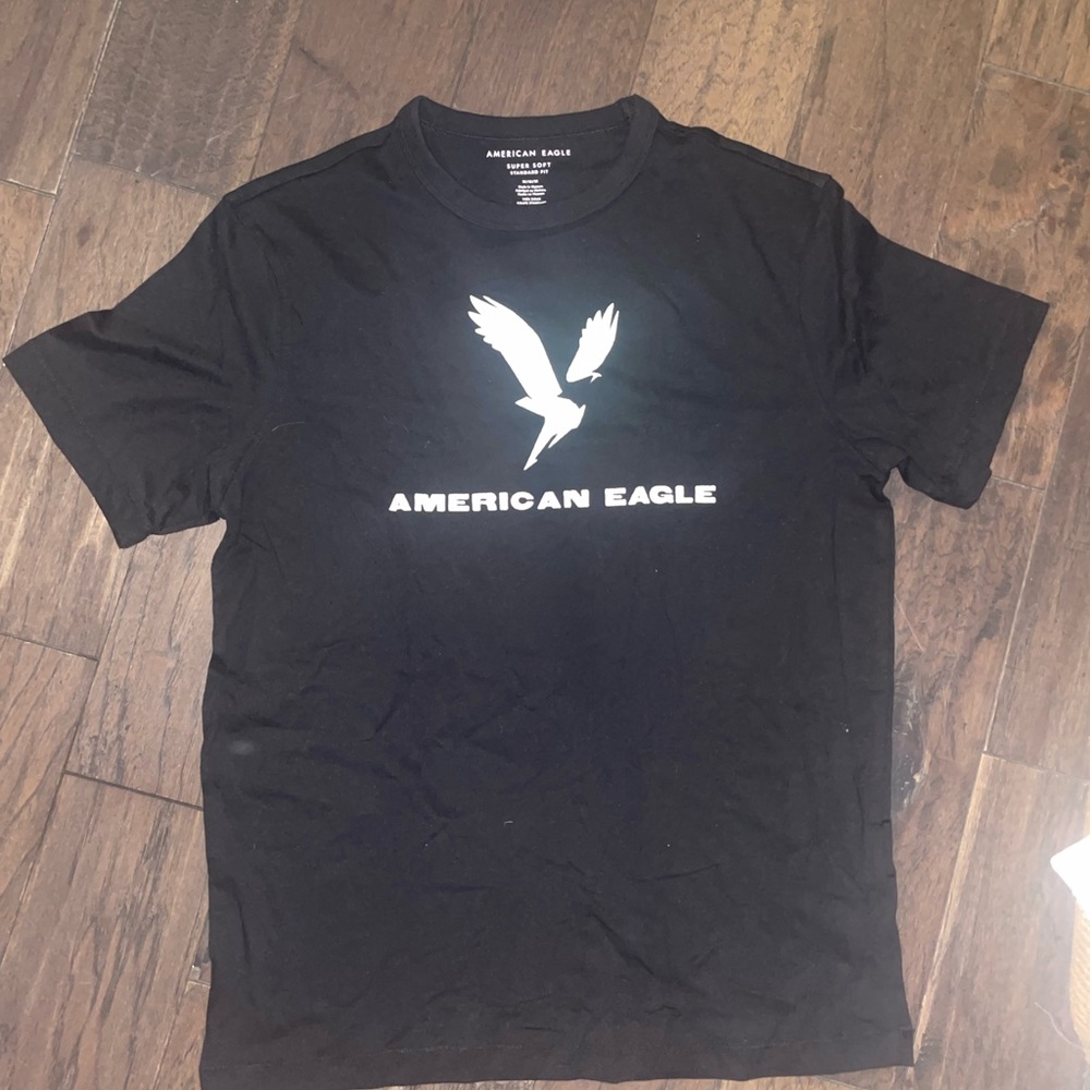 American Eagle Outfitters Black Short Sleeve Tee with Eagle Graphic